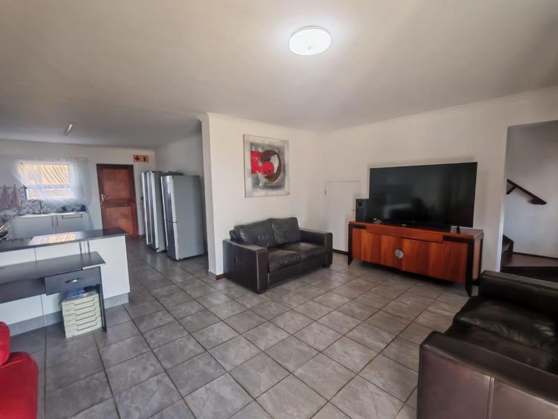 3 Bedroom Property for Sale in Mossel Bay Central Western Cape